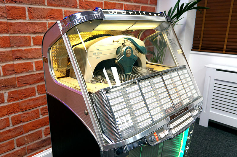 Wurlitzer Centennial 1900 Vintage Vinyl Jukebox - Upper Unit